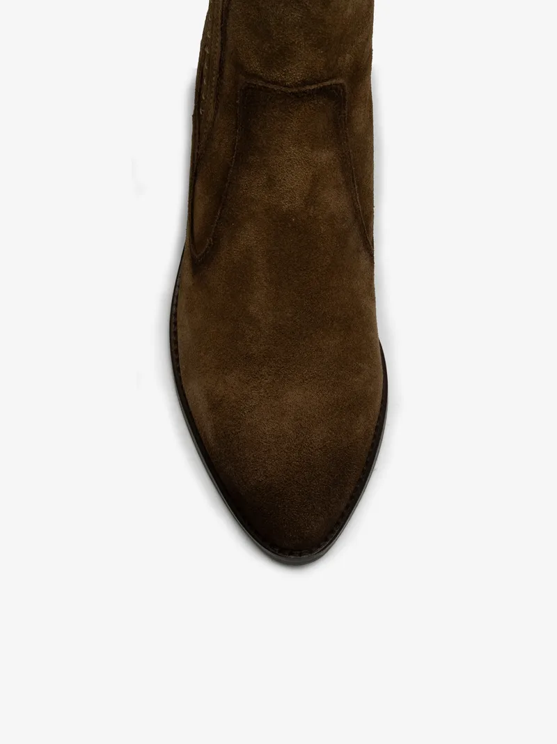 0203b7233scl_camel_04