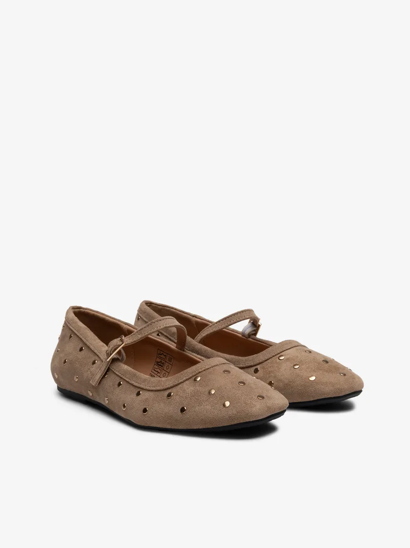 0286804627sca_taupe_02