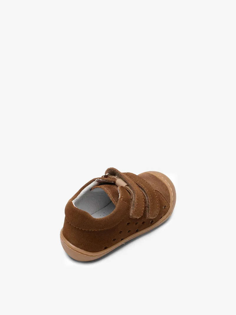 030507214bce_camel_03