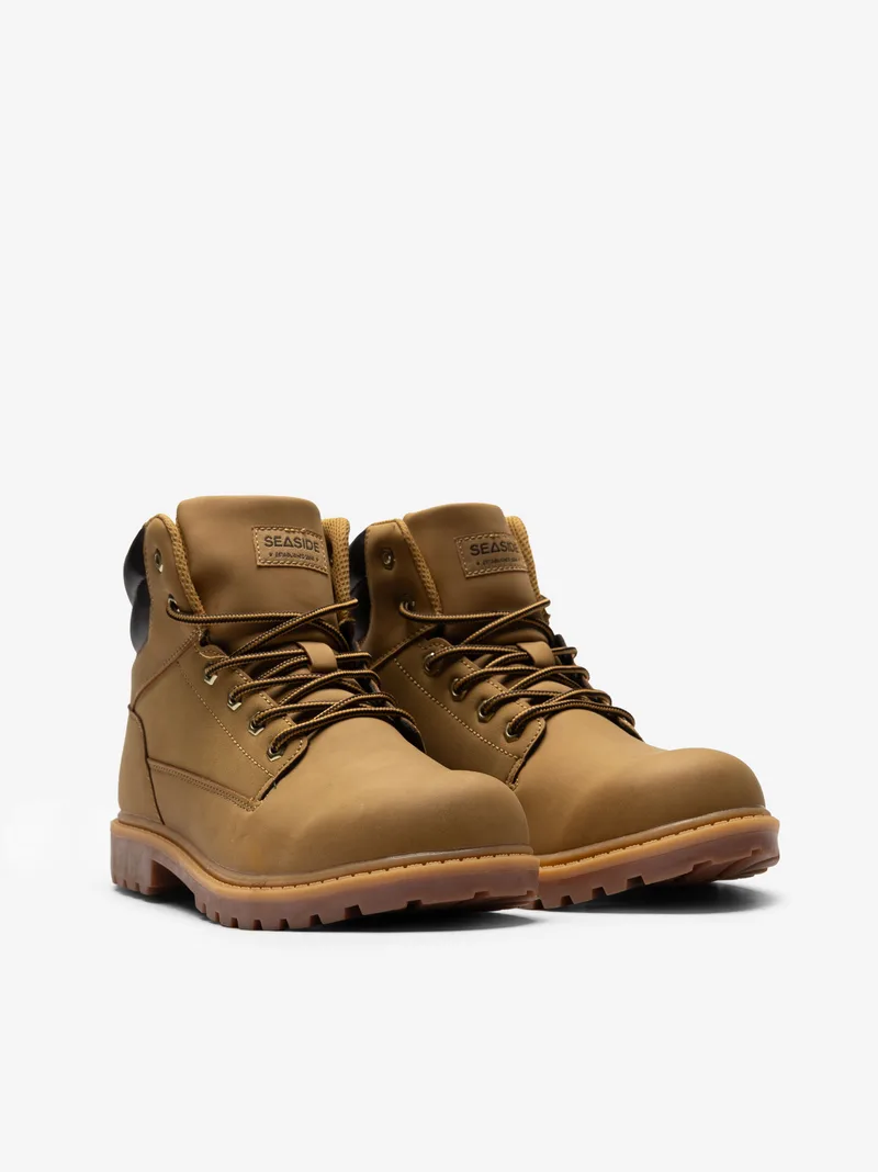 0460371h3whnl_camel_02