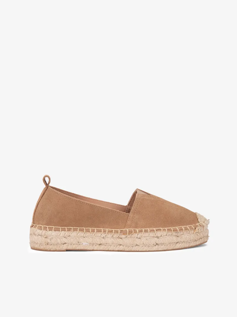 0542JS0650SCL_camel_01
