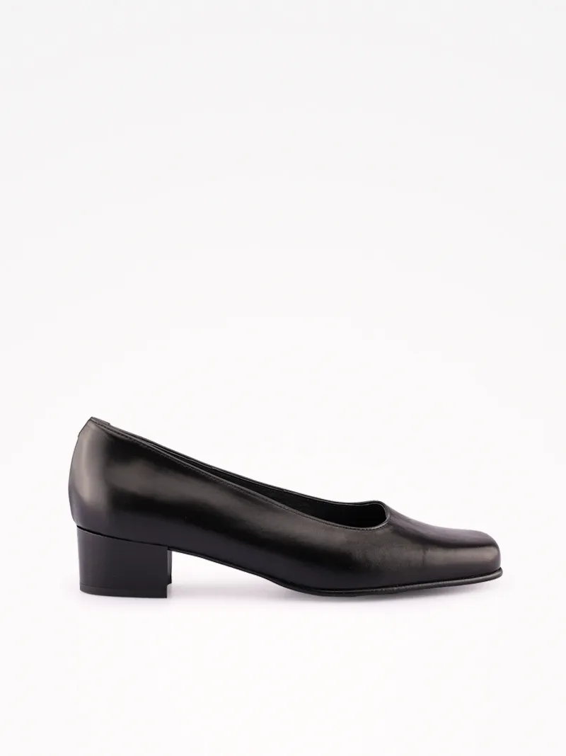 0647trajespl_preto_01