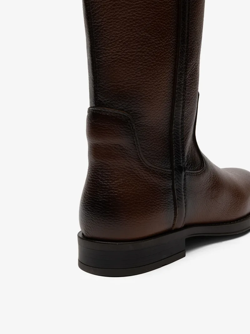 2272h25221spa_camel_03
