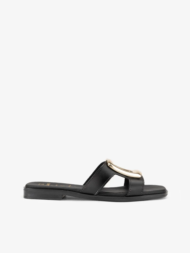 249805820spa_preto_01