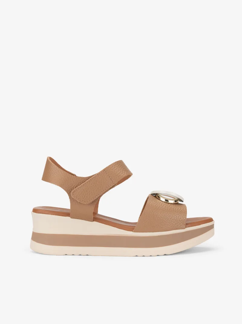249805974SPA_taupe_01