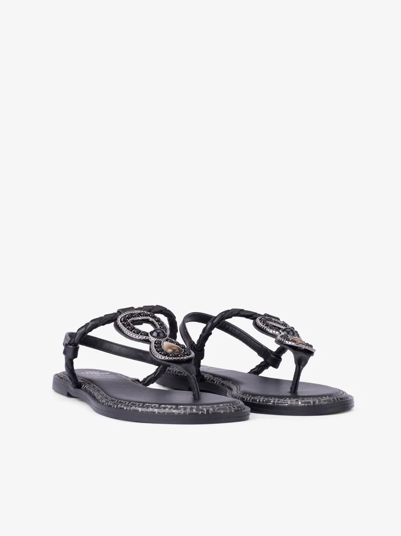 26978472415spa_preto_02