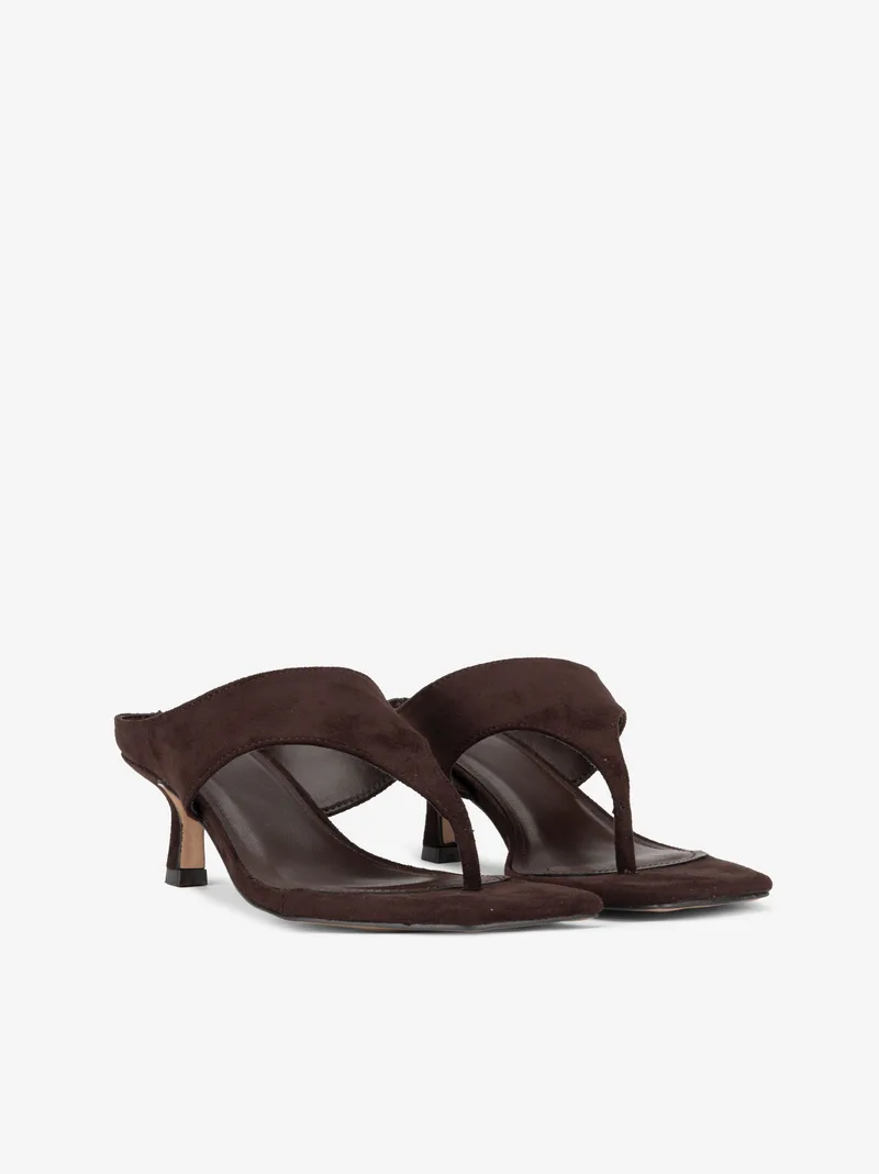 327025593SCL_castanho_02