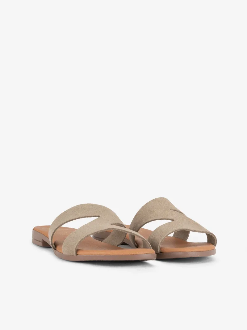 34372614SCL_taupe_02