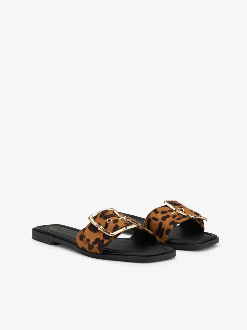 3505A106155SCO_leopardo_02