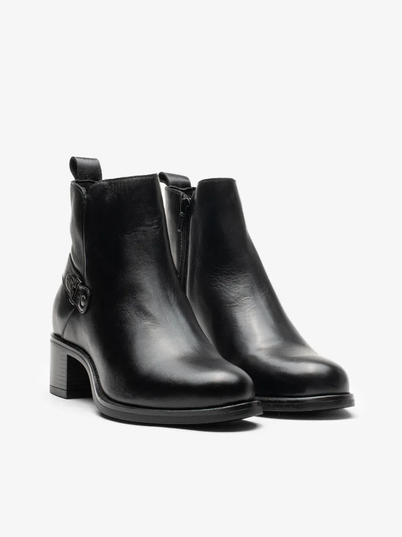 35166653SPL_PRETO_02