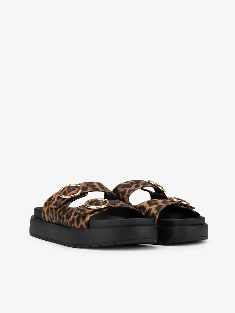 3580398226SPO_LEOPARDO_02