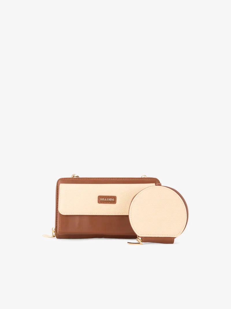 35978378601spa_camel_01