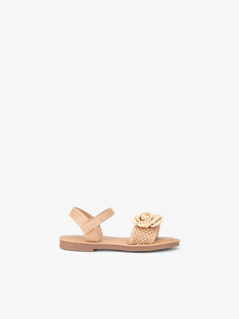 369825S08JTA_camel_01