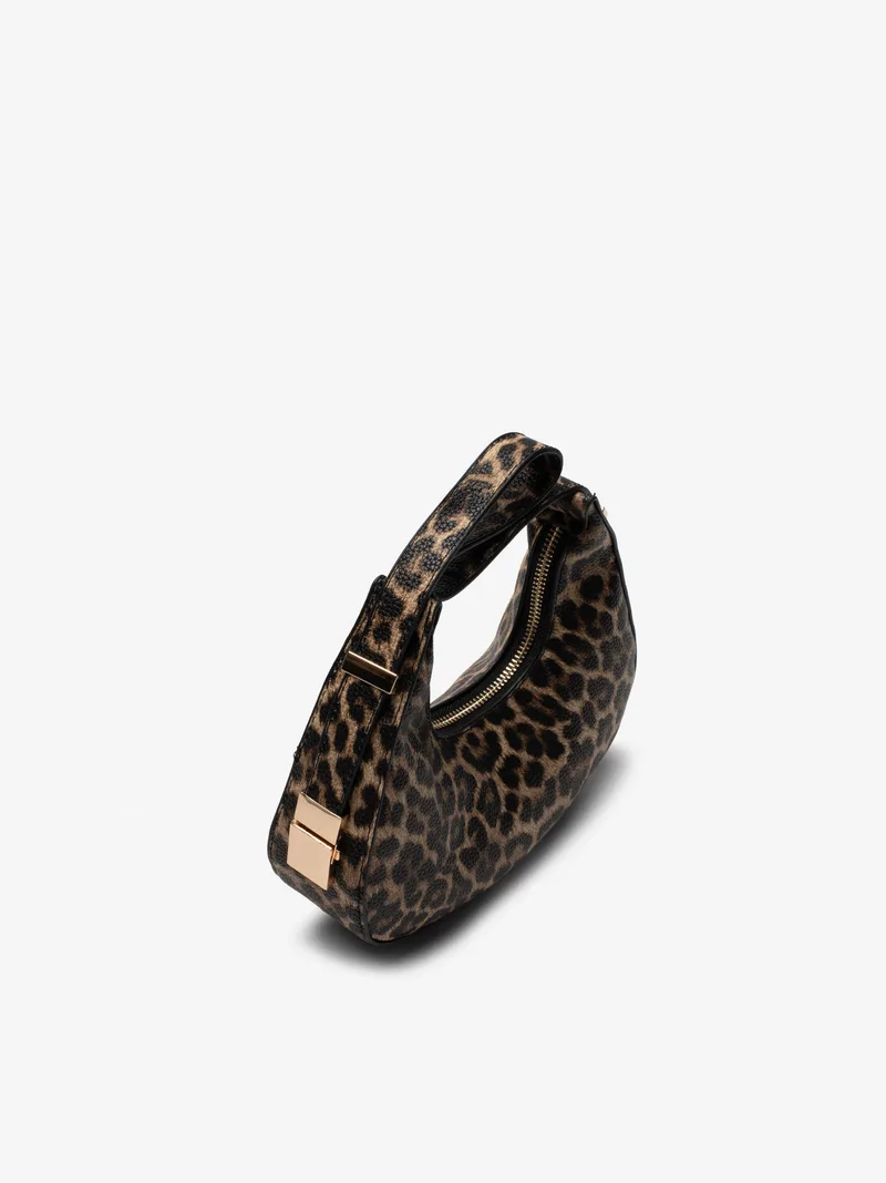 3803B22287SPE_LEOPARDO_03