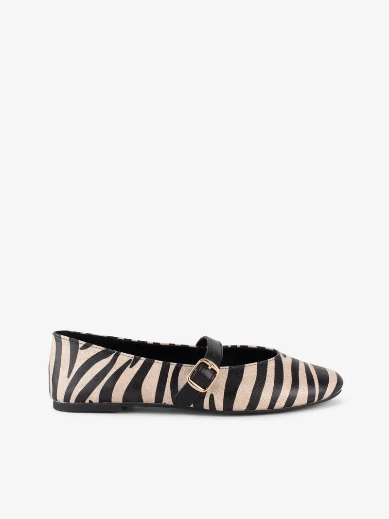 382234551spe_zebra_01