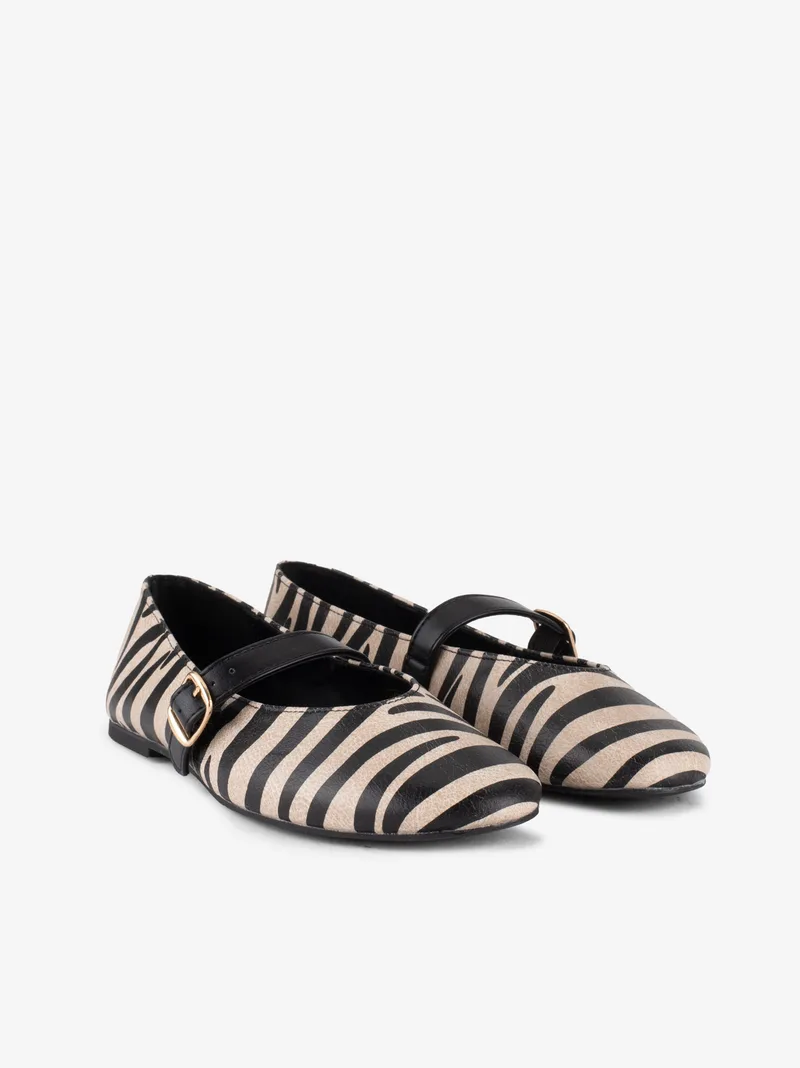 382234551spe_zebra_02