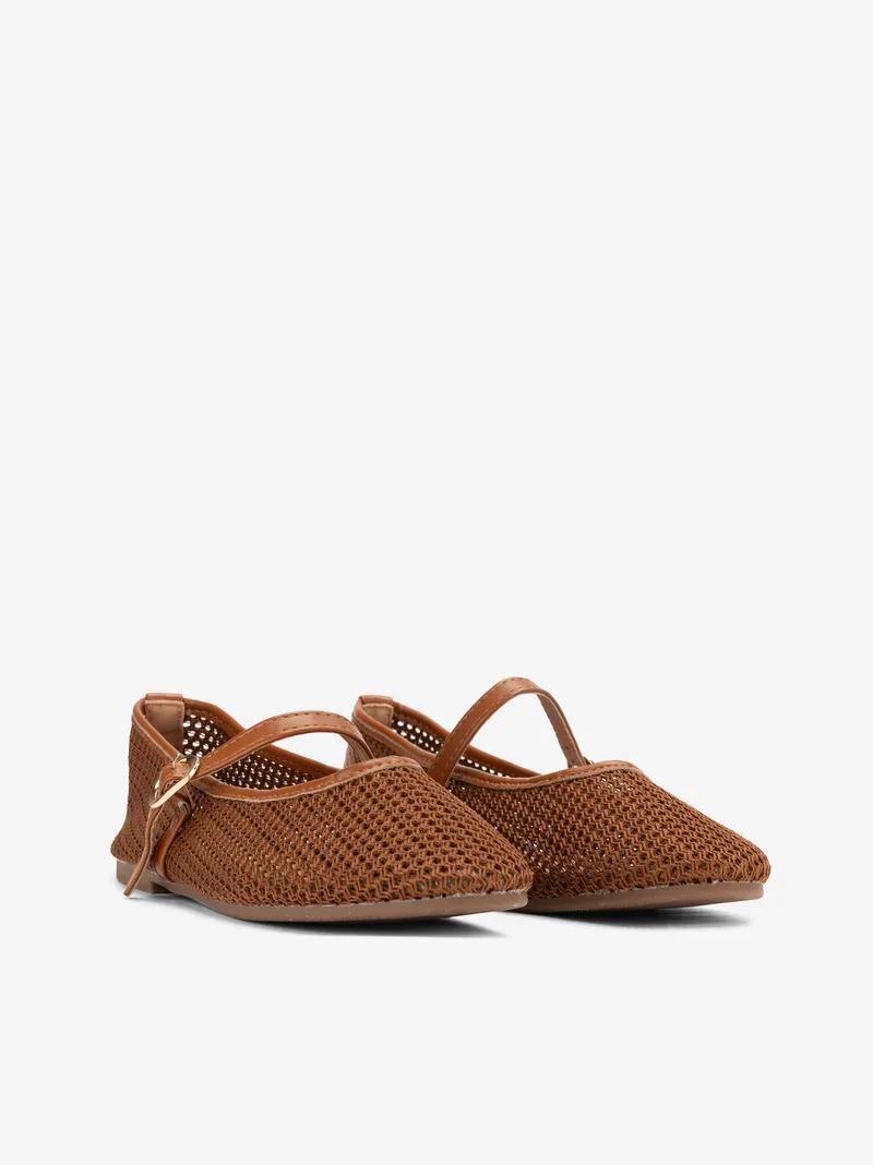 38612504307STG_castanho_02