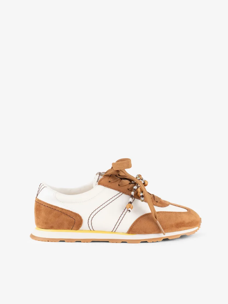387326s5204sca_camel_01